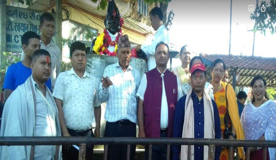 स्मृति दिवसमा अग्रज किसान सहिद गुम्रा थारुको सम्झना