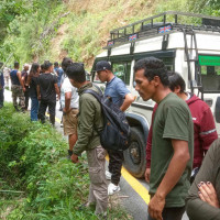 पाँचथरमा ट्याक्सी दुर्घटना हुँदा ११ जना घाइते