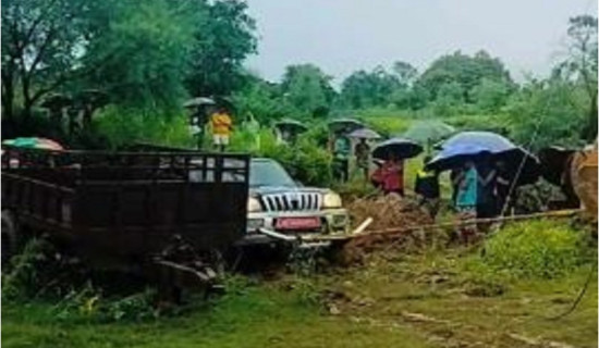 दाङमा बाढीले बगायो स्कारपियो