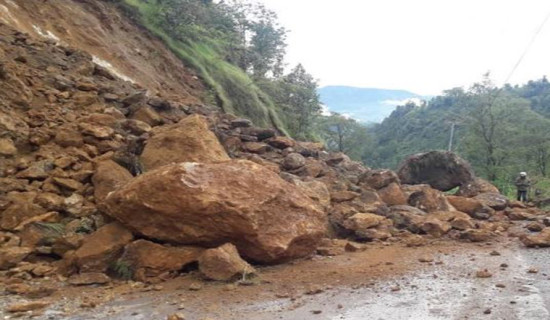 तीन दिनपछि अवरुद्ध शहीदमार्ग सञ्चालन