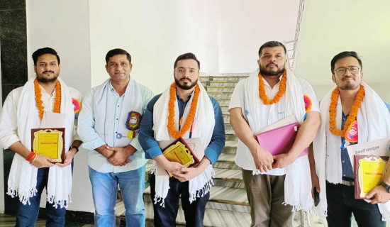 बाँकेका चार जना चिकित्सक सम्मानित
