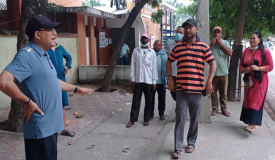स्वास्थ्यजन्य फोहोरमाथि नगरप्रमुखको निगरानी