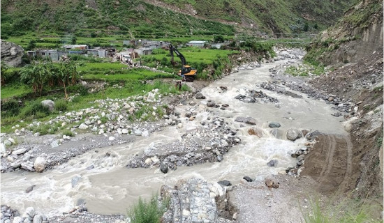 कर्णाली करिडोरको हुम्ला खण्डको पैमामा सडक अवरुद्ध