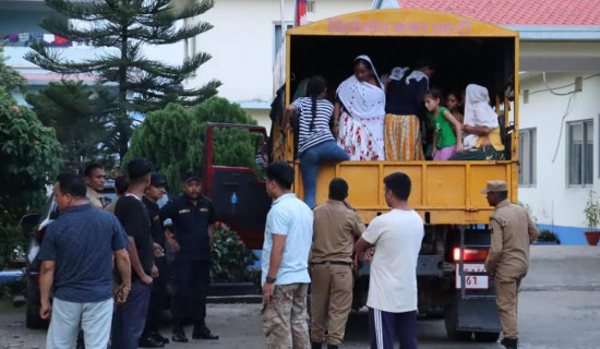 नक्कली कागज बनाएर माग्दै हिँड्ने २४ जना भारत फिर्ता