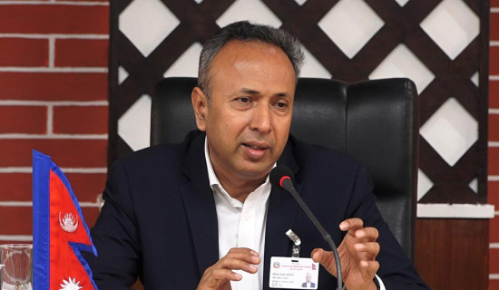 वैदेशिक रोजगारीमा जाने श्रमिकको सेवा सुविधा वृद्धि गर्दै सरकार