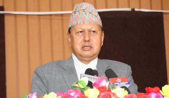 निःशुल्क आधारभूत स्वास्थ्य सेवा उपलब्ध गराउन सरकार प्रतिबद्ध छ : मन्त्री बस्नेत