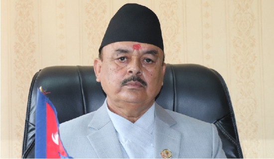 मन्त्री आचार्यका सय दिन : मन्त्रालय र जिल्ला जोड्नेदेखि नीतिगत सुधारसम्म