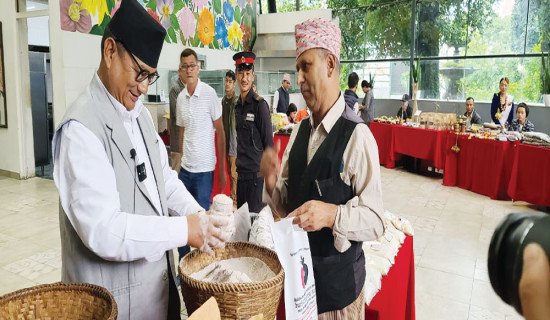 रैथाने बालीको बजारीकरण गर्दै पालिका