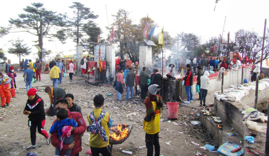 दुई लाख बढीले गरे पाथीभराको दर्शन