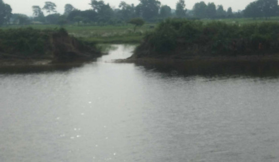 कल्याणदह नदीको बाँध भत्किँदा किसानलाई समस्या