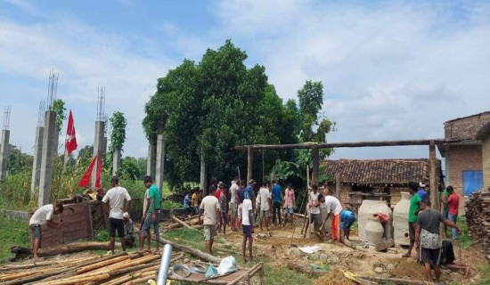 माओवादीकाे रुपान्तरण अभियान : विपन्नलाई घर