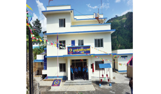 भौतिक पूर्वाधारबाट सम्पन्न बन्दै प्रहरी चौकी