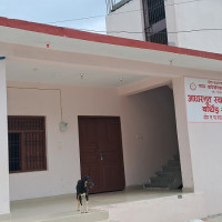 प्रसूति सेवा लिन अन्यत्र जानु पर्ने नगरवासीको बाध्यता