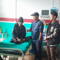 घर बिर्सेका वृद्धलाई आफन्तको जिम्मा