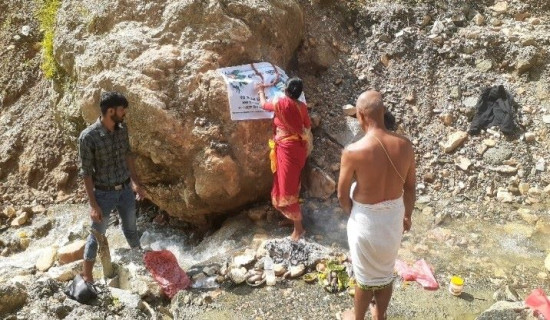 दुर्घटनास्थलमा स्वस्ति शान्ति