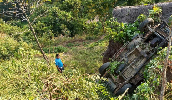 बोलेरो दुर्घटनामा ८ घाइते