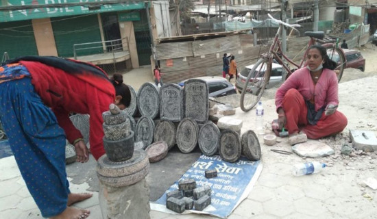कुशबाडिया समुदायको पुर्ख्यौली पेशा संकटमा