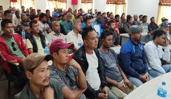 दुर्घटना न्यूनीकरण गर्न बस चालकलाई प्रशिक्षण