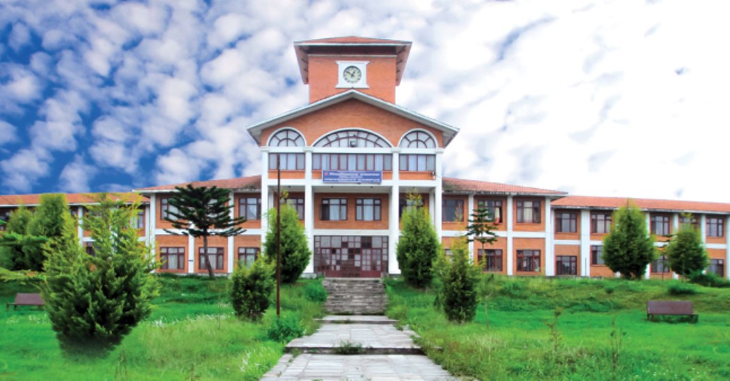 स्नातकोत्तर तहमा नेपाली र अङ्ग्रेजी विषय पढ्न मापदण्ड परिवर्तन