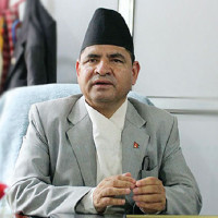 बेरोजगार बढ्दै रोजगारी घट्दै