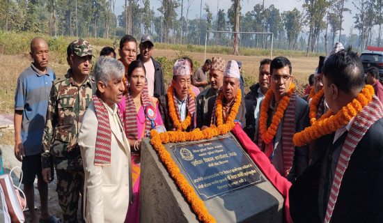 लेटाङ बुधबारे सडक शिलन्यास