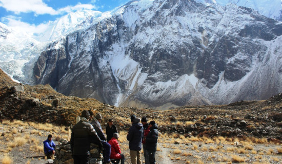 आलेख : जेठो हिमालको आधार शिविर पूर्वाधारको प्रतीक्षामा