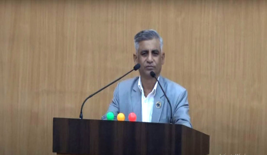 सरकारी निकायमा दोभाषे राख्छौँ : मुख्यमन्त्री कार्की