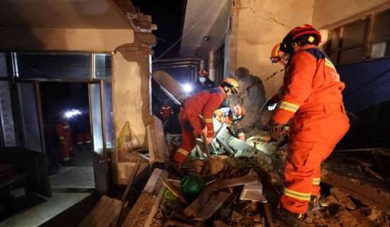 चीनमा भूकम्पबाट १२७ जनाको मृत्यु, डेढ लाख भवन क्षतिग्रस्त