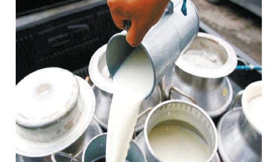 दूध किसानका समस्या समाधान गर्न पालिकासँग माग