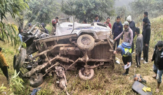 तनहुँमा जिप दुर्घटना हुँदा दुई जनाको मृत्यु, १० घाइते