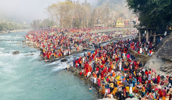 नेपालको उत्तरगया धाममा श्राद्ध गर्ने भक्तजनको भिड