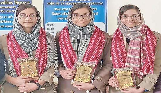 नर्सिङ पढ्दै तिम्ल्याहा दिदीबहिनी