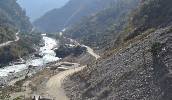 सडक स्तरोन्नतिले यात्रा सहज