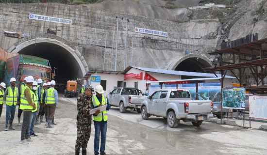 काठमाडौँ–तराई द्रुत मार्ग :  सुरुङ निर्माणको काम तीव्र गतिमा