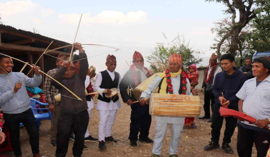 संस्कृति संरक्षणका लागि हायू समुदायलाई सामग्री हस्तान्तरण