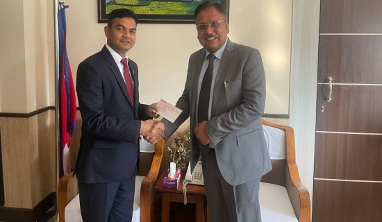दि ओरिएण्टल इन्स्योरेन्सद्वारा जाजरकोटका भूकम्पपीडितलाई आर्थिक सहयोग