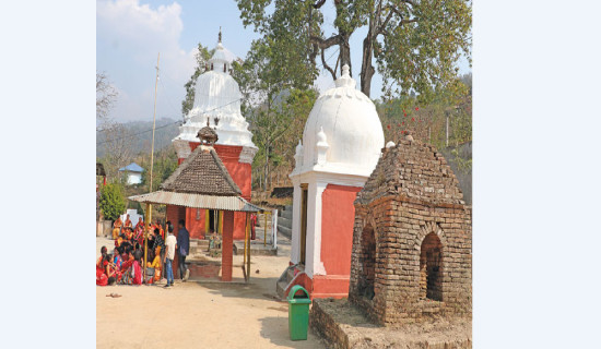 बसाइँसराइसँगै गुमनाम नागेश्वर