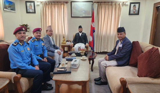 सुन तस्करीसम्बन्धी आयोगको प्रतिवेदन तत्काल कार्यान्वयन गर्न गृहमन्त्री लामिछानेद्वारा निर्देशन