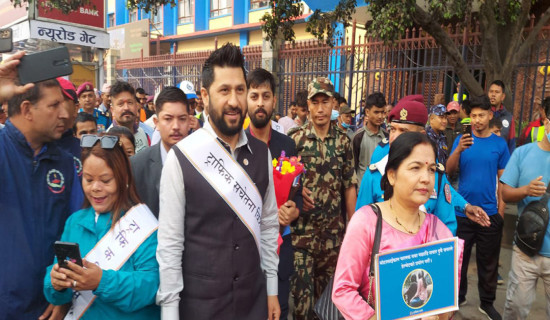सभ्य सडक संस्कार नै सडक दुर्घटना न्यूनीकरणकाे आधार: गृहमन्त्री लामिछाने