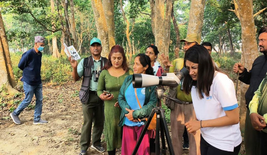 वन्यजन्तु सप्ताहः सामुदायिक वनमा चरा अवलोकन