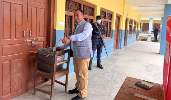 बझाङमा प्रदेश सभा निर्वाचन : ४९.१२ प्रतिशत मतदान
