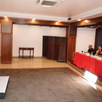 महामन्त्री शर्माद्वारा बैठकमा सुझावसहितको प्रतिवेदन पेस