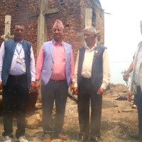 आगलागी पीडितलाई जिल्ला विपद् व्यवस्थापन समितिकाे २० हजार रुपियाँ राहत