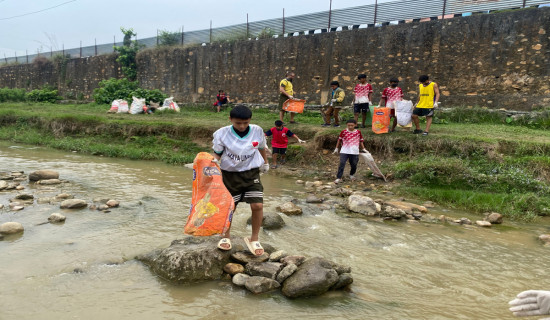 बझाङमा एमालेका दमन भण्डारीकाे अग्रता