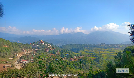 काठमाडौँको नयाँ पदमार्गमा ‘हाइकिङ’