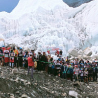 ओन्टारियोविरुद्ध टस जितेर ब्याटिङ गर्दै नेपाल