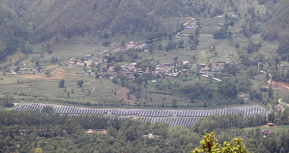 देवीघाटमा सोलार प्यानल