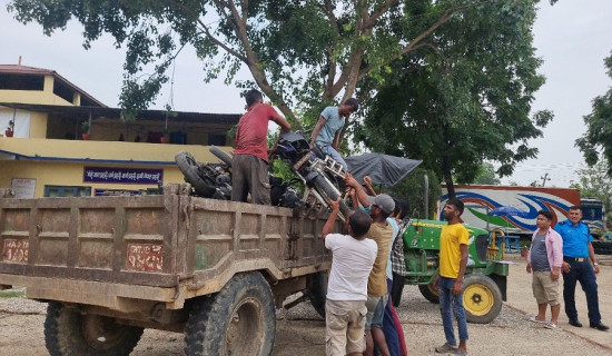 स्वामित्व नखुलेका सवारी साधन साढे १९ लाखमा लिलामी