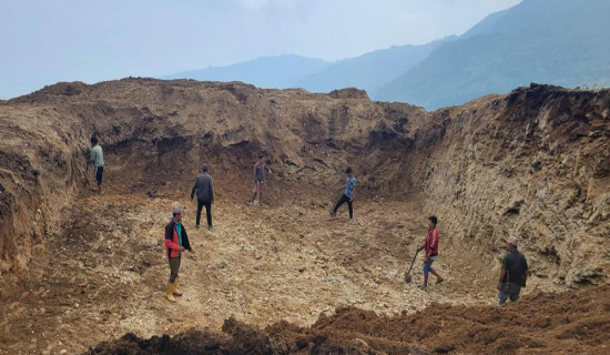 पानीको मुहान संरक्षण गर्न १५ वटा सामुदायिक वनमा ‘रिचार्ज’ पोखरी