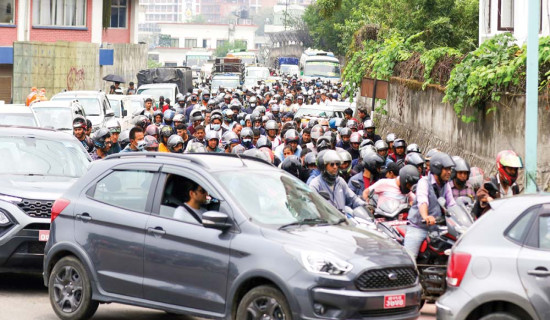 पेट्रोलियममा सिन्डिकेटको झल्को